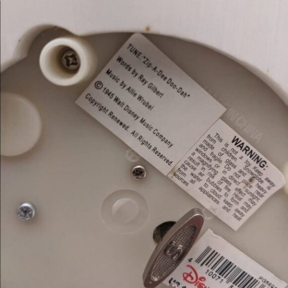 Disney SNOW WHITE & SEVEN DWARVES large Music SNOW GLOBE collectible holidays - Picture 12 of 13